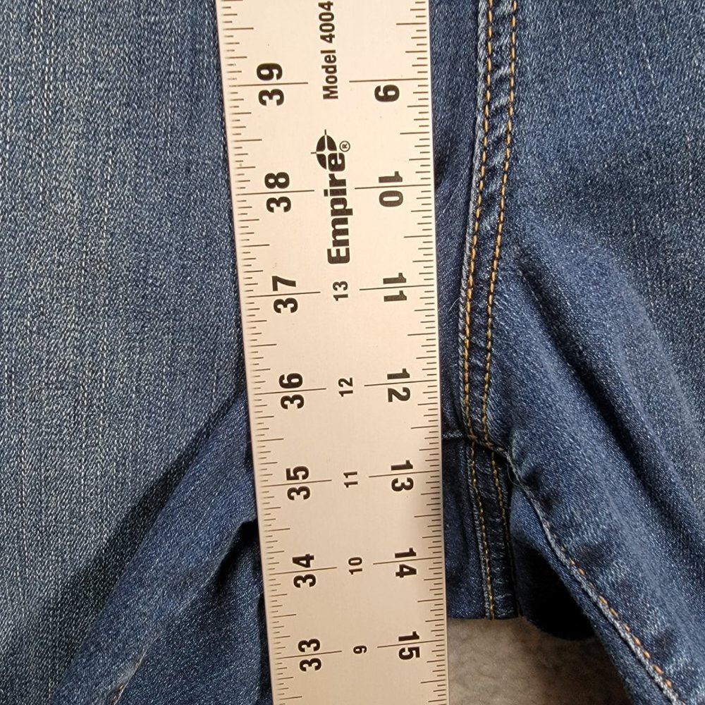 Torrid Plus Size Dark Blue Denim Stretch Mid Rise Cropped Straight Jeans - Picture 7 of 15